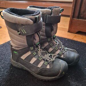 Keen Winter Boots 13